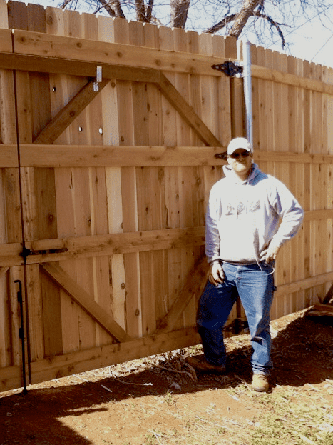 Luke Tiller of Tiller Fence https://fencedeckpergola.com/wp-content/uploads/al_opt_content/IMAGE/fencedeckpergola.com/wp-content/uploads/2025/01/Luke-Tiller-of-Tiller-Fence.png?bv_host=fencedeckpergola.com&bv-resized-infos=bv_resized_mobile%3A467%2A623%3Bbv_resized_ipad%3A467%2A623%3Bbv_resized_desktop%3A467%2A623